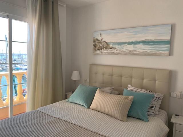 Apartamento Marina Port Sea View Torrevieja Buitenkant foto